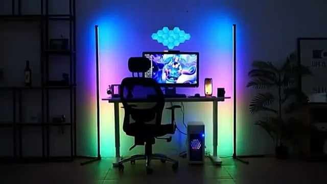 Smart RGB Floor Lamp – Minimal Corner Light for Gaming & Home Decor