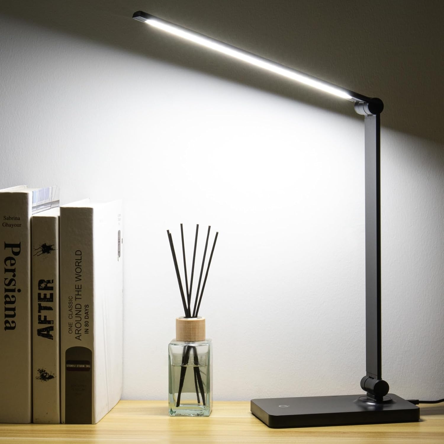 LED Desk Lamps Eye-Caring Desk Lamps Dimmable Table Lamps