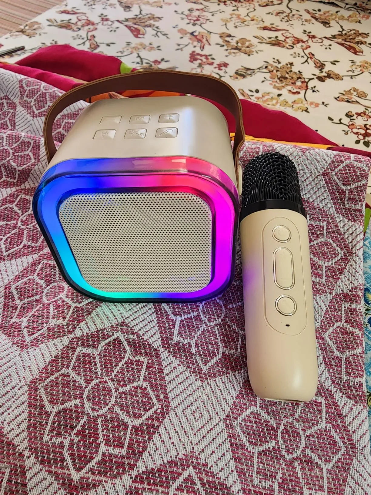 Rechargeable Wireless Karaoke Microphone with Built-in Bluetooth Speaker – 5-in-1 Mic for Singing, Parties, Family Fun & Travel