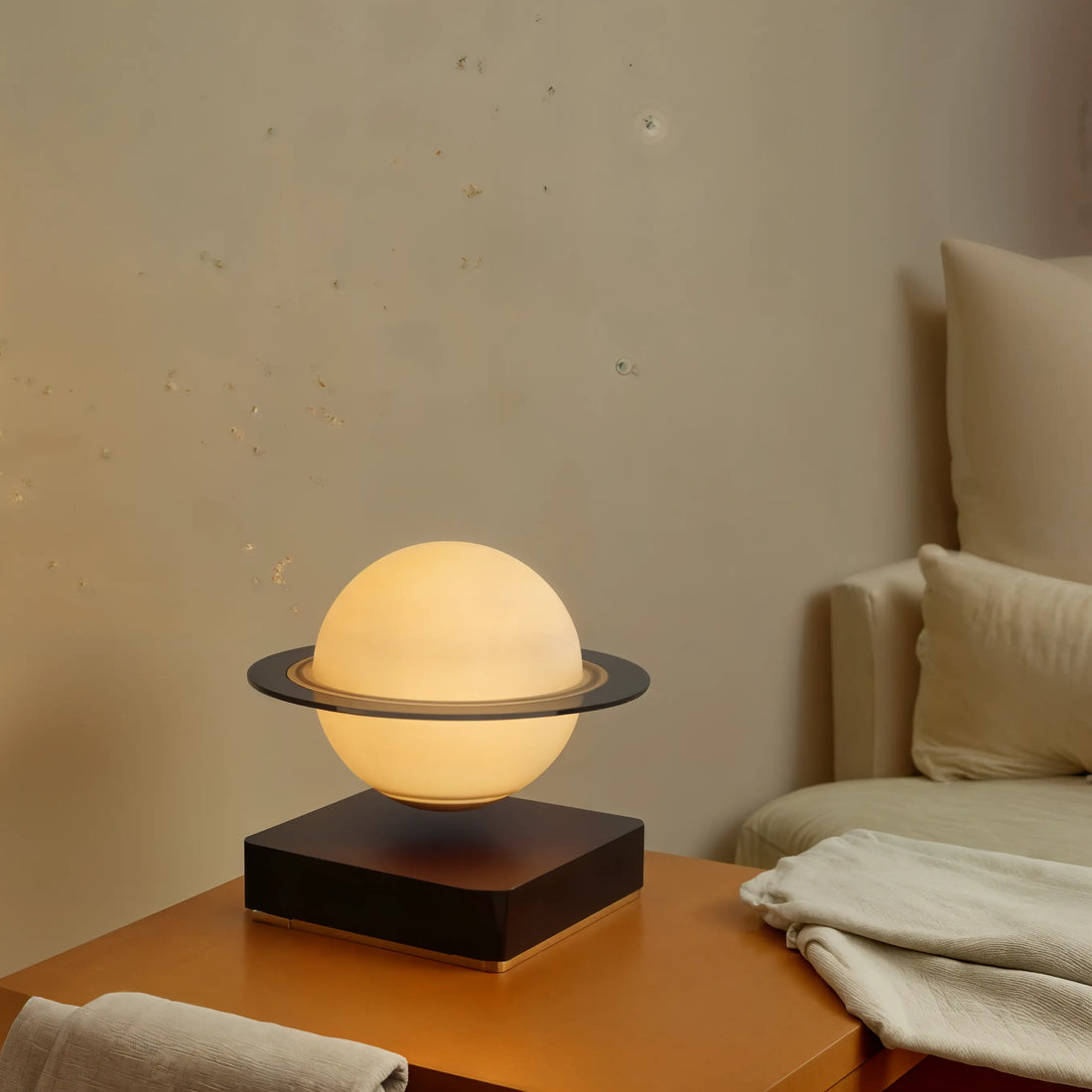 Magnetic Levitation Saturn Lamp Night Light LED 3D Printing Floating Lamp 360° Rotating Lamp Global Desk Lamp for Living Room Bedroom Decor