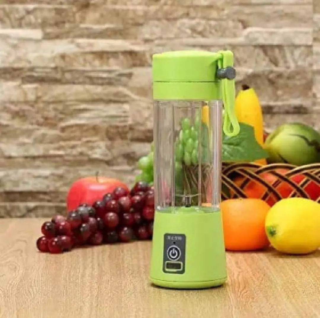 4-Blade Portable USB Juicer – Dual Port Rechargeable | Travel-Friendly, BPA-Free