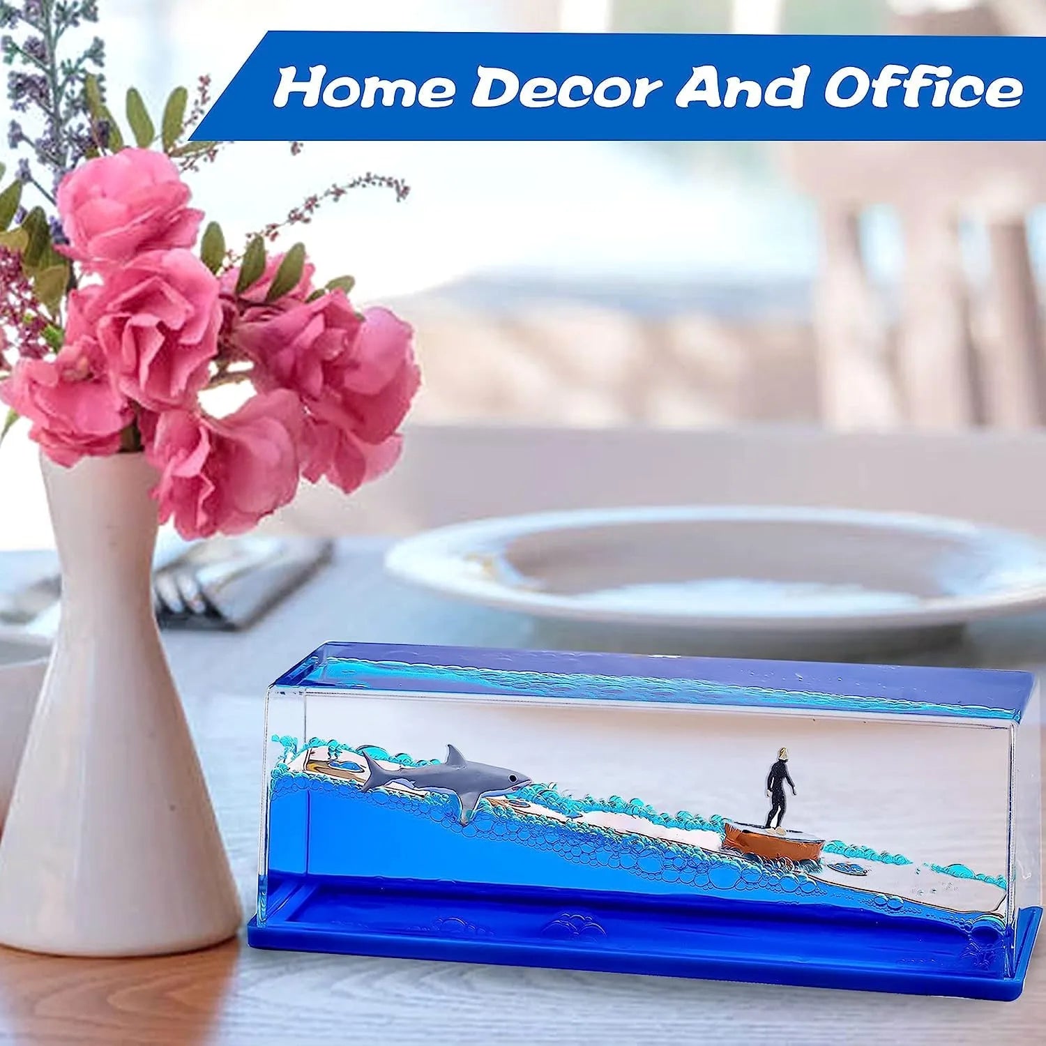 Floating Man vs Shark Water Tank Paperweight – Anti-Stress Liquid Motion Decor Toy for Office, Desk & Gifts – Unsinkable Diver Optical Illusion