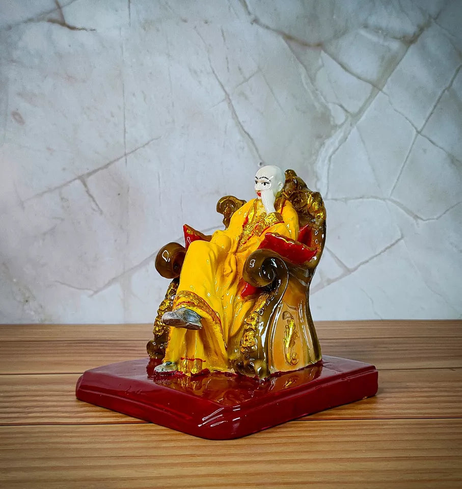 Guruji Swaroop Murti Resin Handmade sculpture Idol ( Yellow )